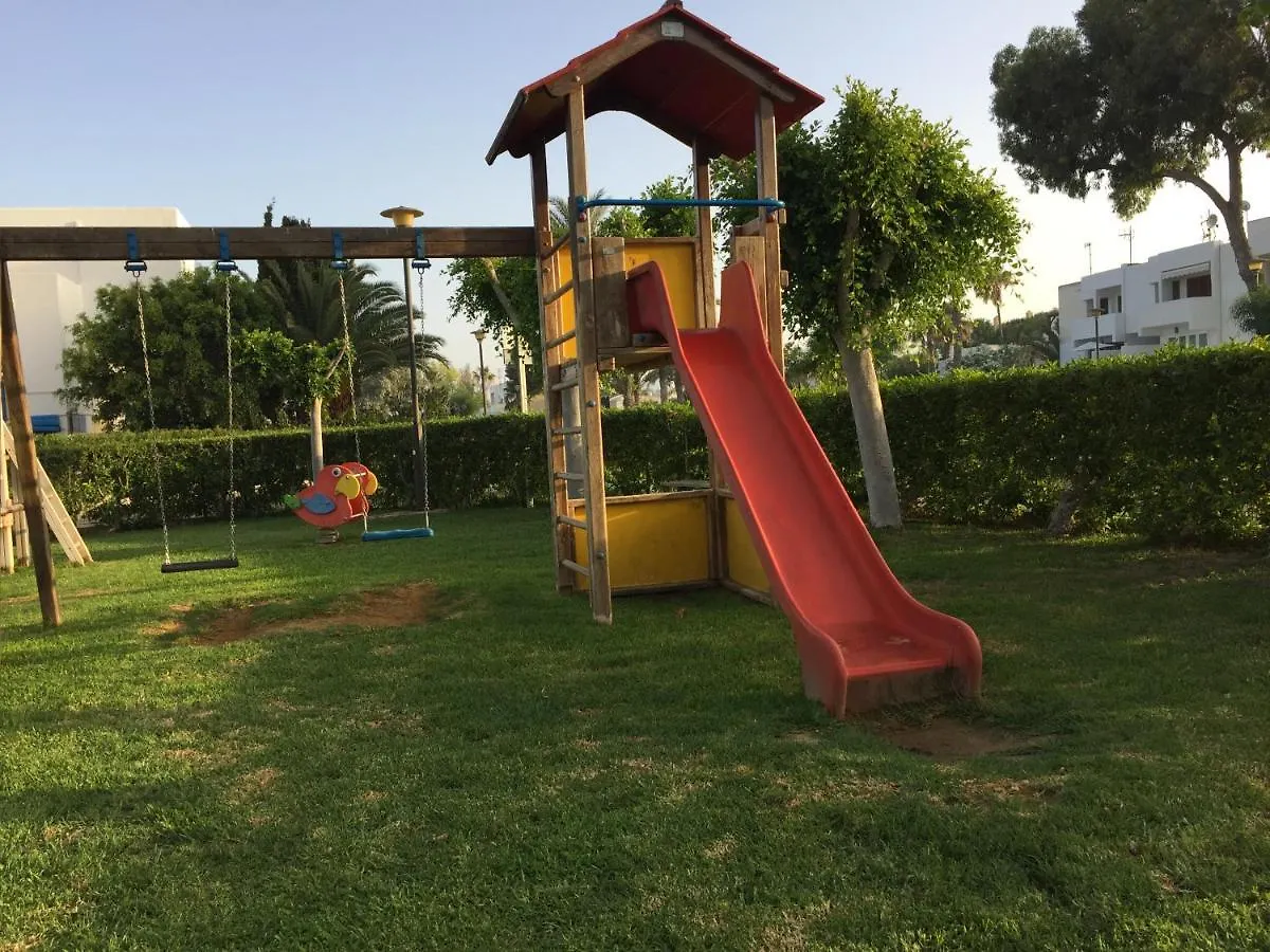 Bajo Con Jardin A 100 Metros De La Playa Apartment Vera Spain