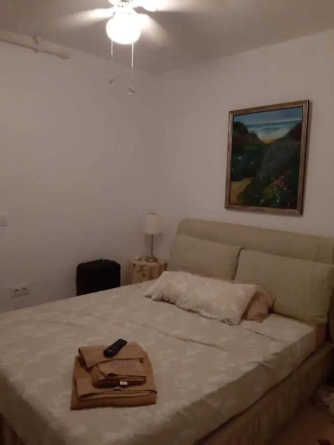 Bajo Con Jardin A 100 Metros De La Playa Apartment Vera